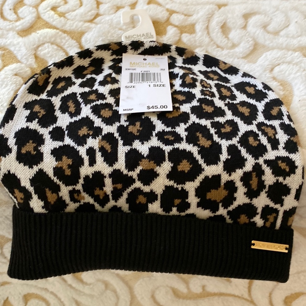 NWT Michael Kors Knit Hat